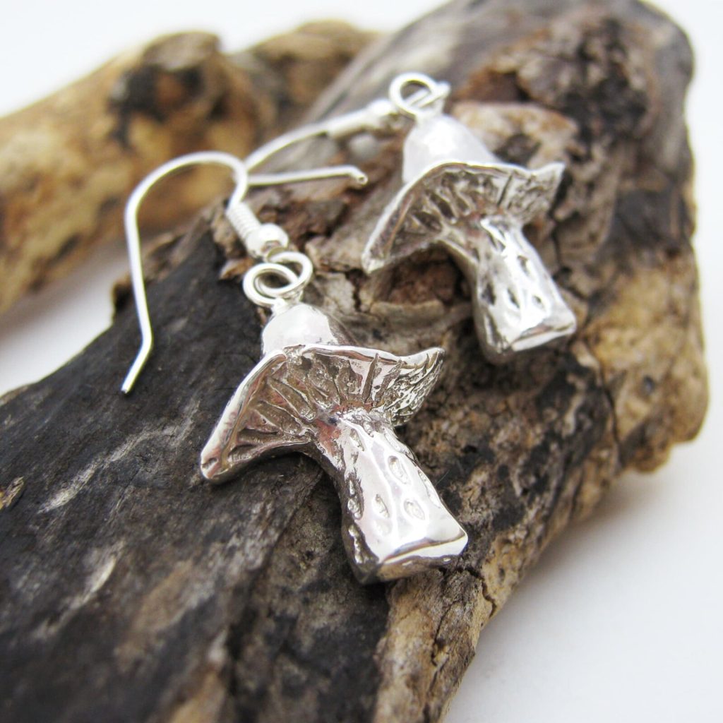 Mushroom earrings, curvy